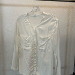 Everlane Women's Cream Button-Front 100%Silk Pocket Blouse